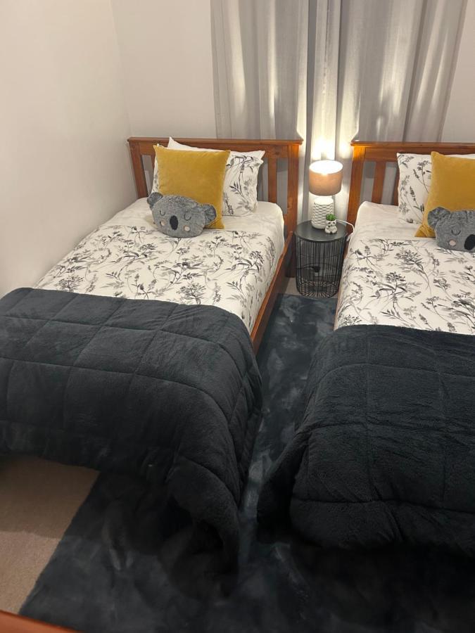 Sunshine Four Apartment Salisbury Екстериор снимка